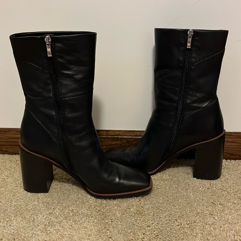 Franco sarto ankle boots Black
L-Stevie style